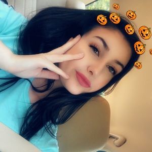 Meet your Posher, Shannon